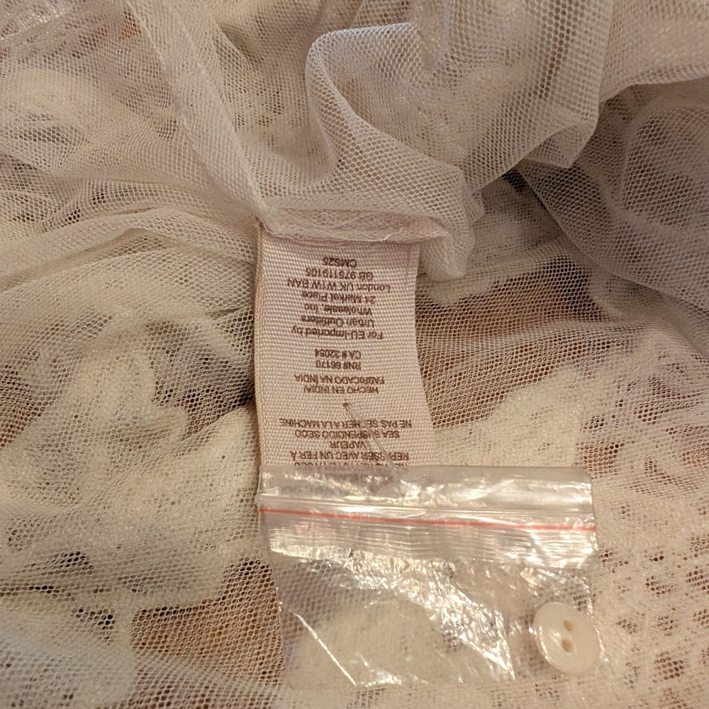 ✨RARE✨ NWOT Free People Vintage Lace Maxi Dress - Picture 15 of 16